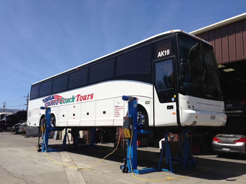 United Coach Tours Bus Lift
